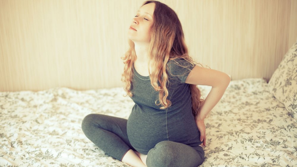 mal-de-dos-grossesse-femme-enceinte-osteo